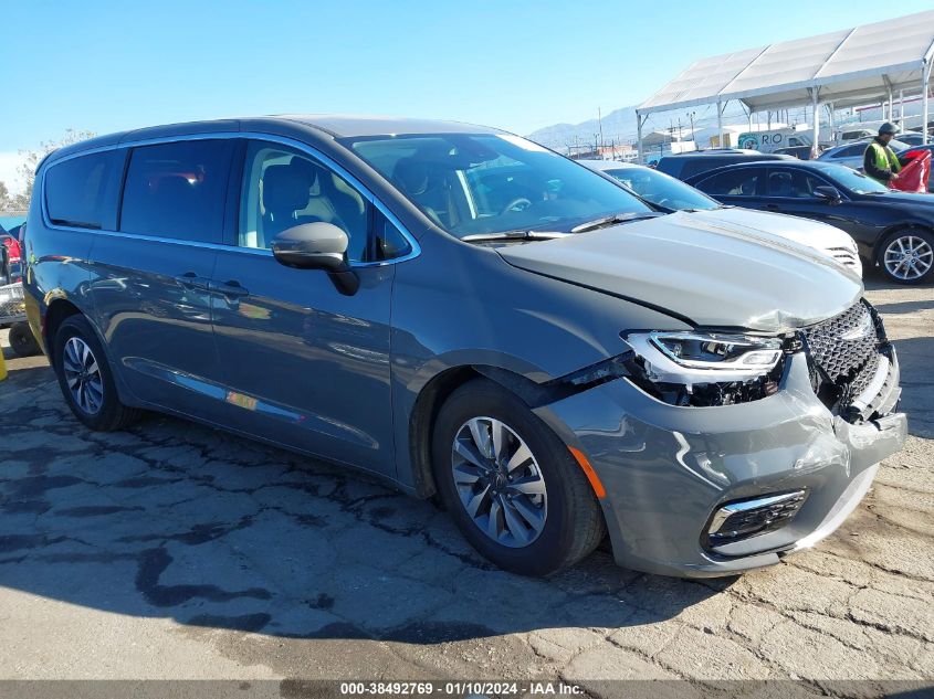 2023 CHRYSLER PACIFICA HYBRID TOURING L