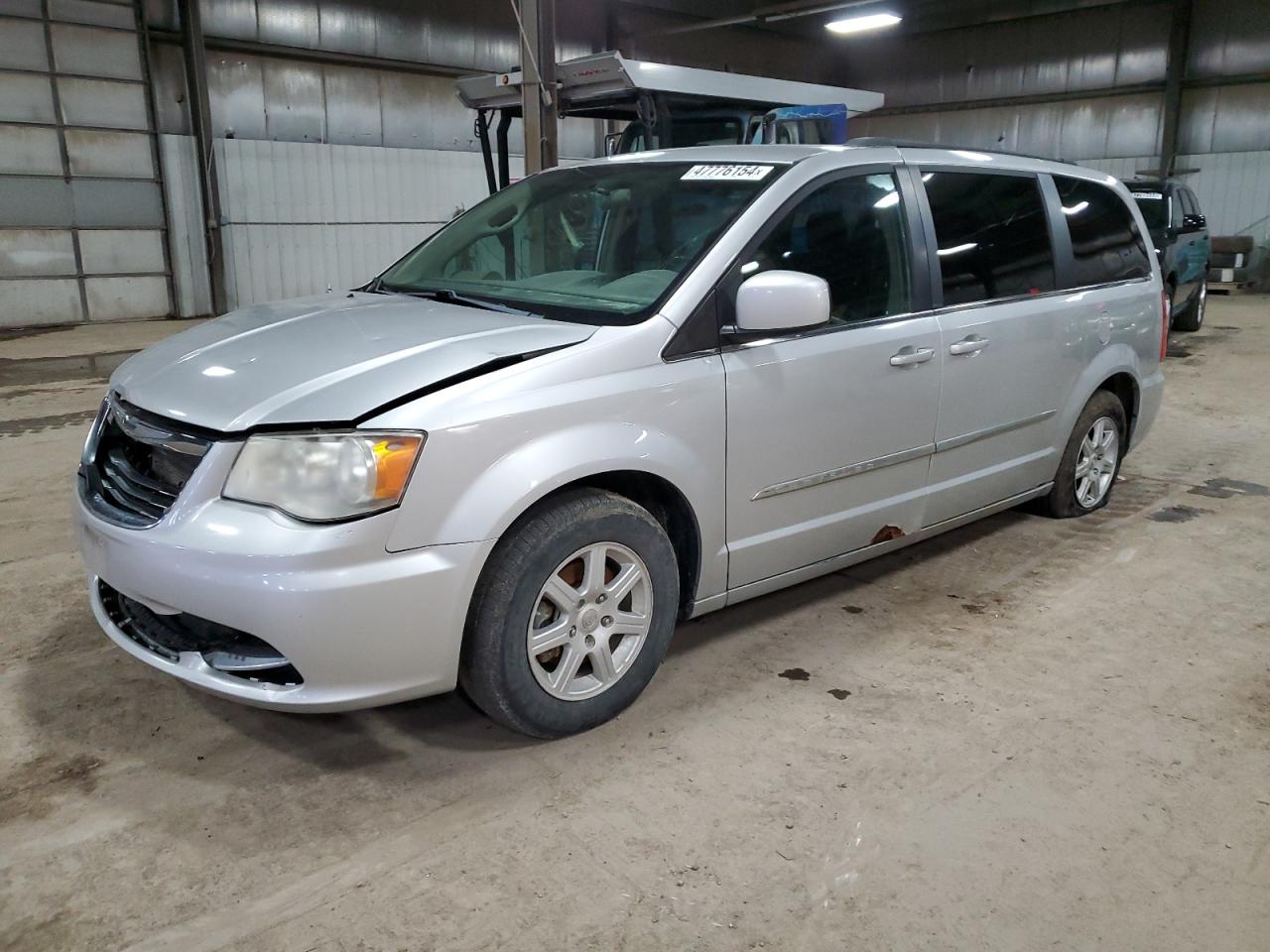 2011 CHRYSLER TOWN & COUNTRY TOURING