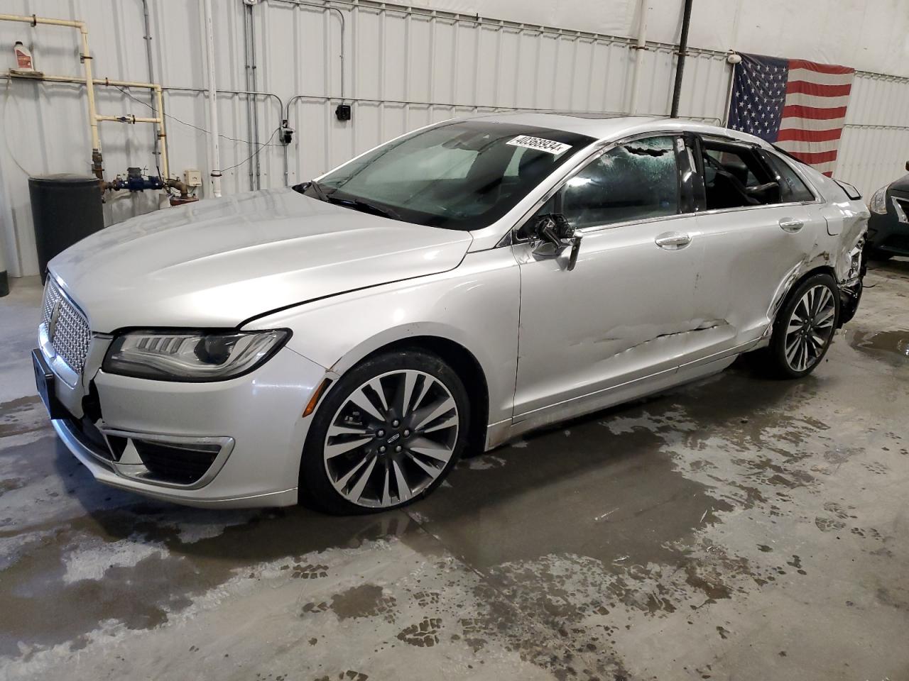 2017 LINCOLN MKZ RESERVE