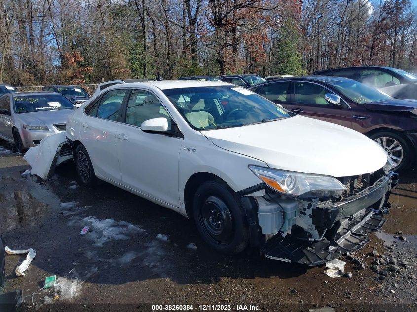 2017 TOYOTA CAMRY HYBRID LE