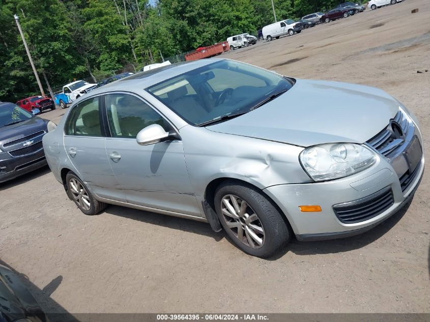 2010 VOLKSWAGEN JETTA SE/SEL