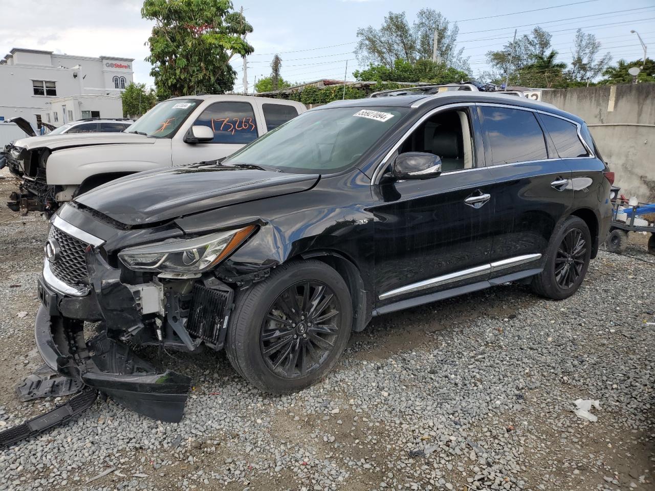 2019 INFINITI QX60 LUXE