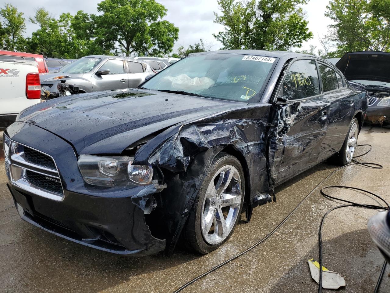 2011 DODGE CHARGER