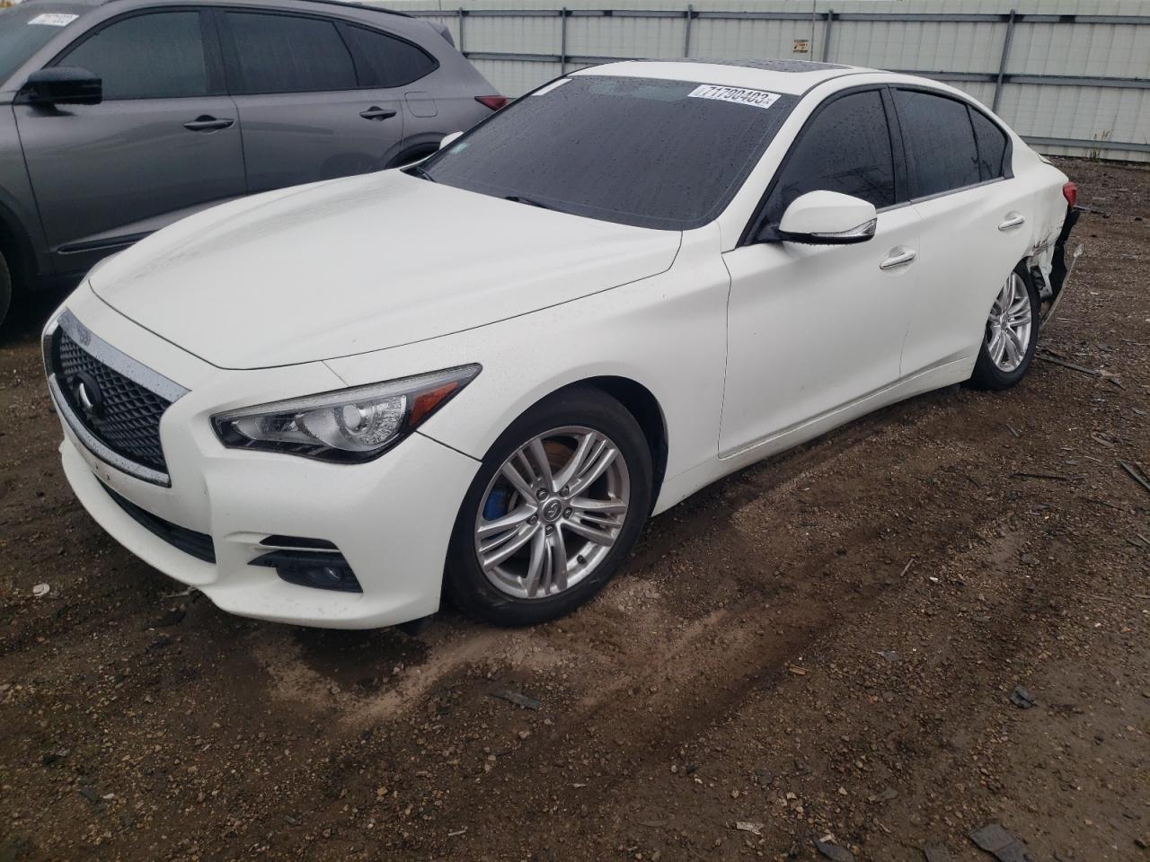 2017 INFINITI Q50 PREMIUM