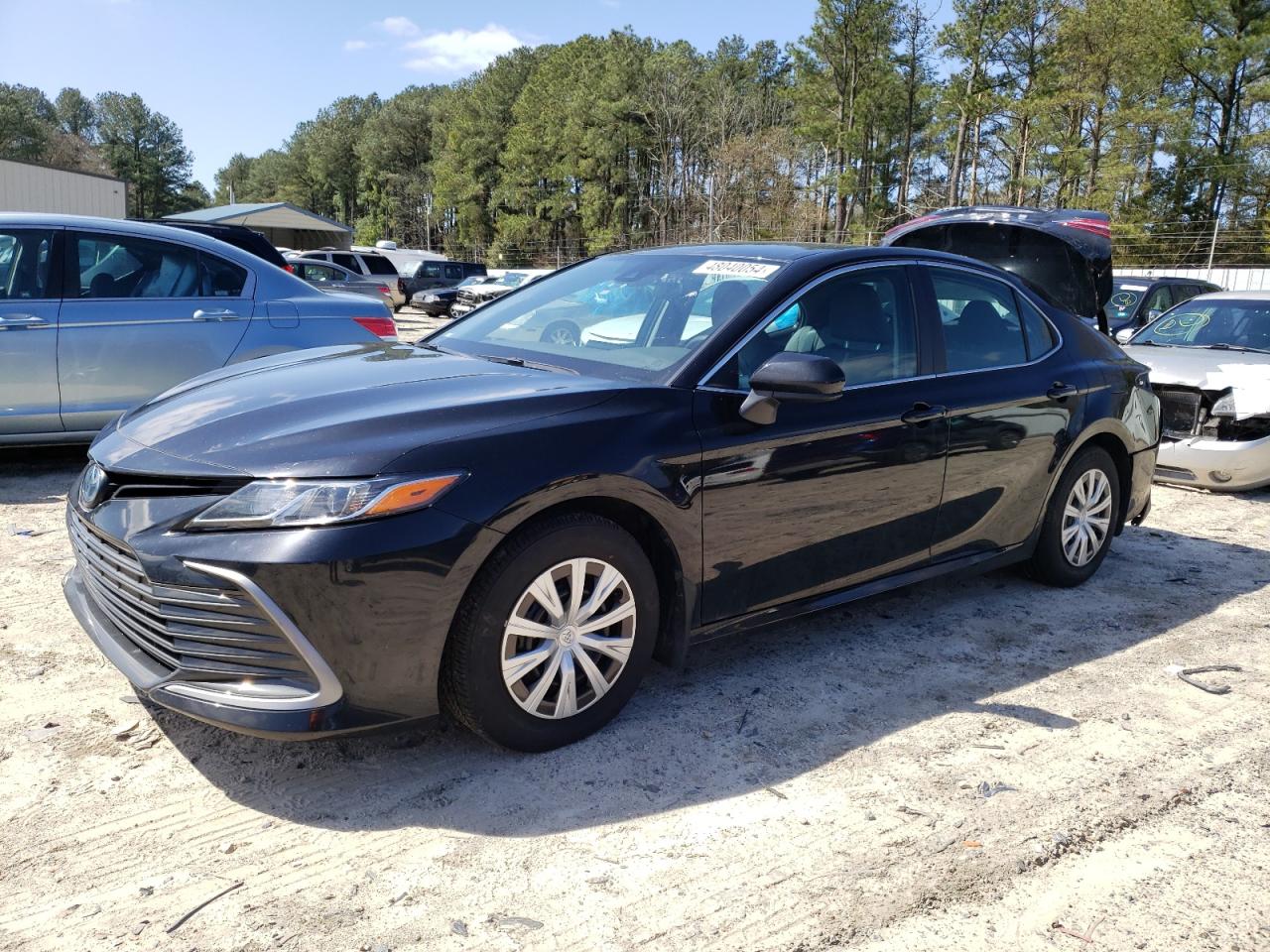 2022 TOYOTA CAMRY LE