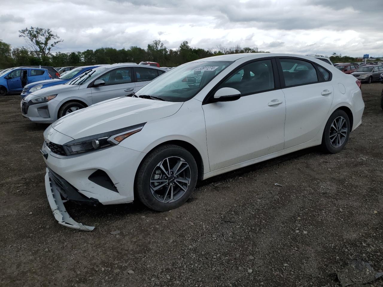 2023 KIA FORTE LX