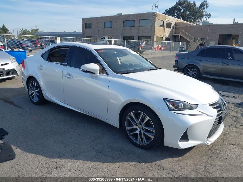 2019 LEXUS IS 300