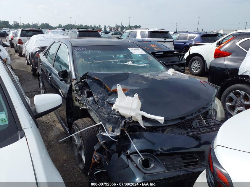 2014 TOYOTA CAMRY SE SPORT