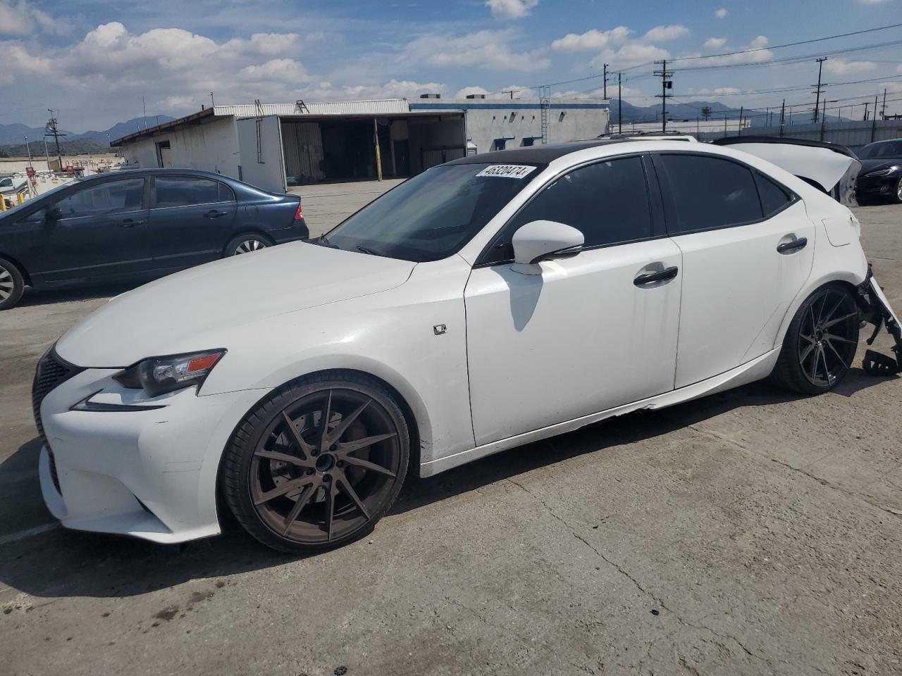 2016 LEXUS IS 200T