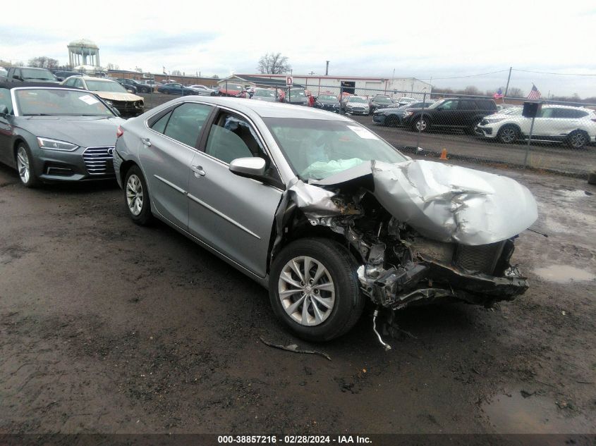 2016 TOYOTA CAMRY LE