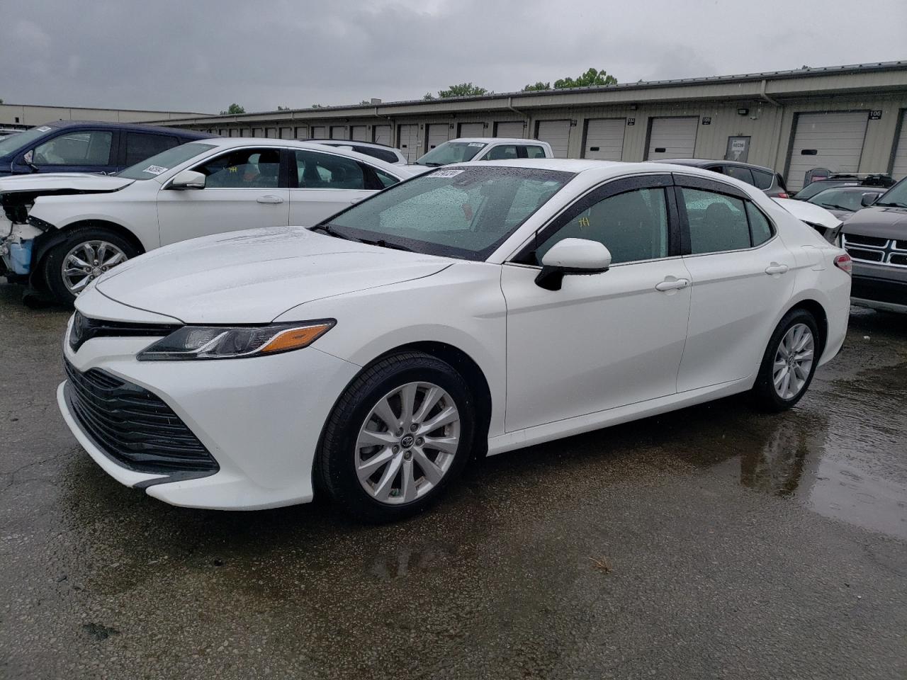 2019 TOYOTA CAMRY L