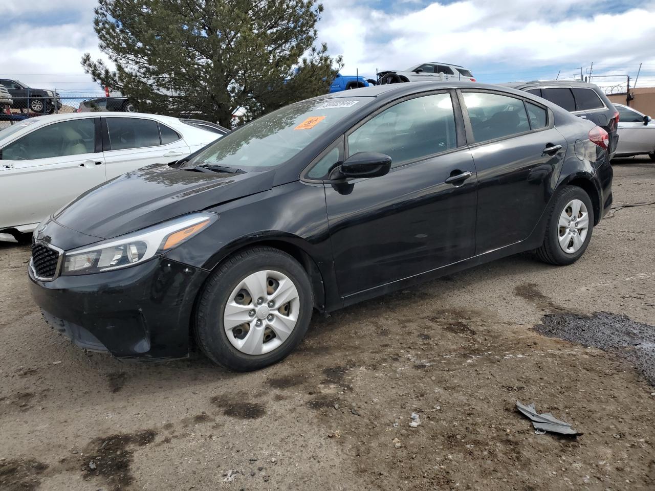 2017 KIA FORTE LX