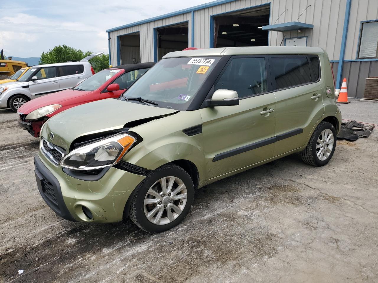 2013 KIA SOUL +