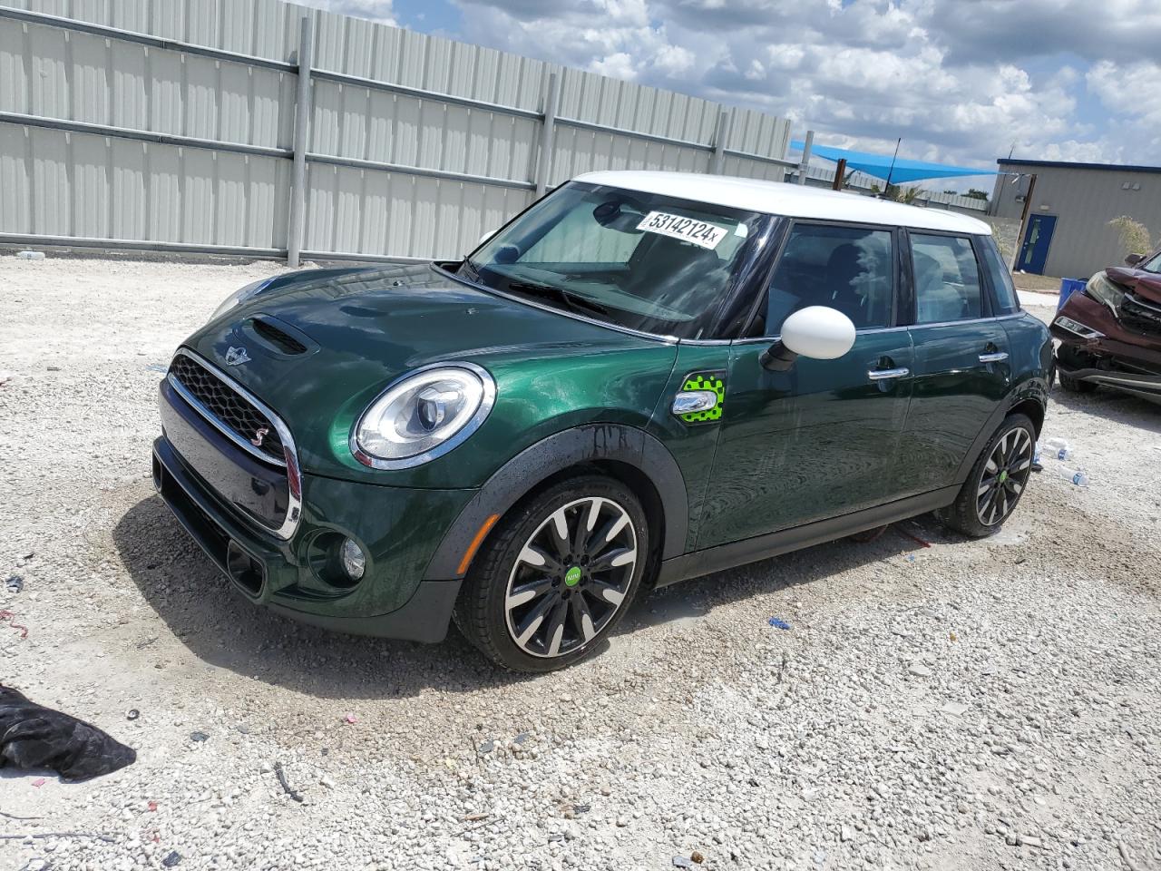 2016 MINI COOPER S