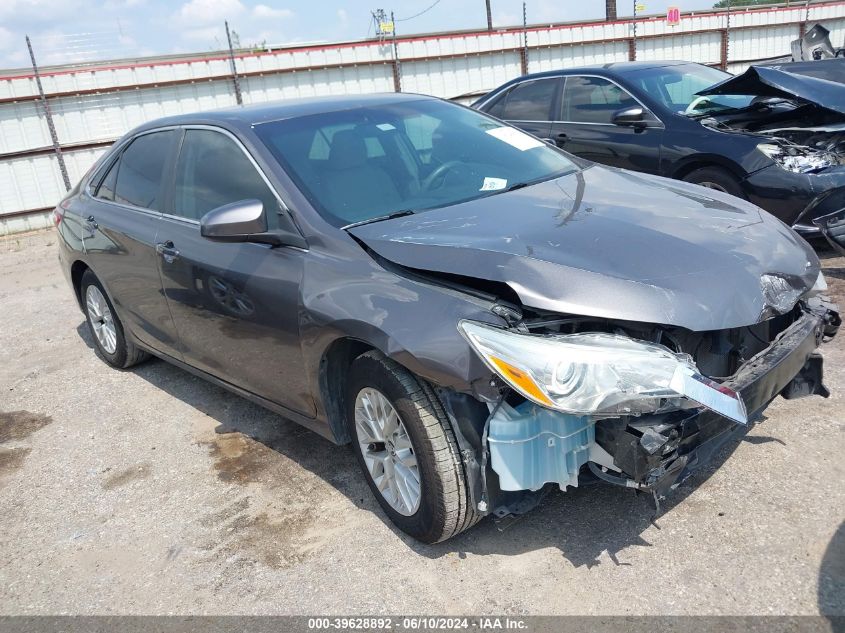 2016 TOYOTA CAMRY LE