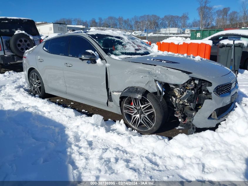 2022 KIA STINGER GT2