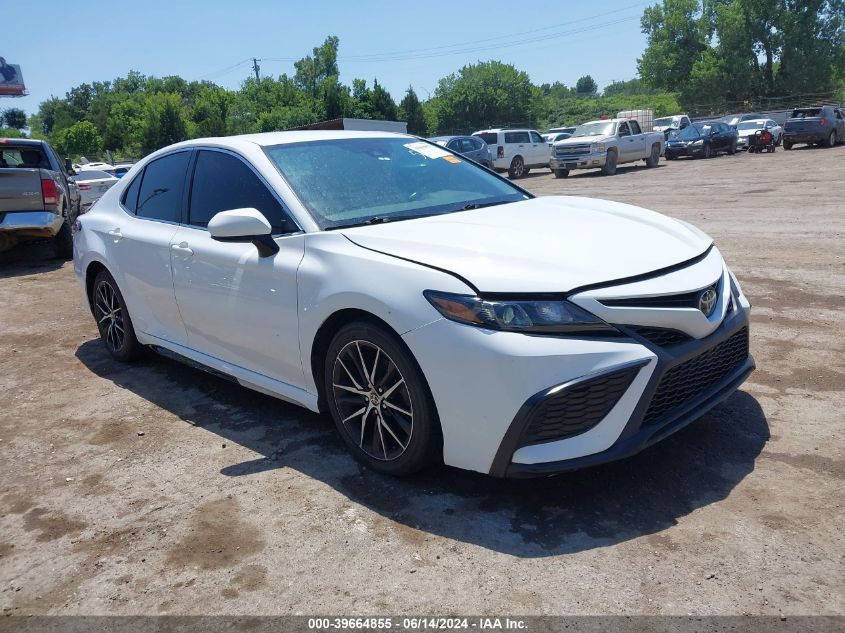 2021 TOYOTA CAMRY SE