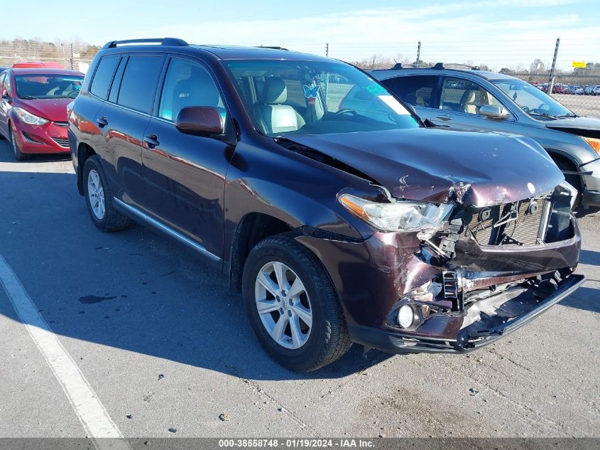 2013 TOYOTA HIGHLANDER SE V6