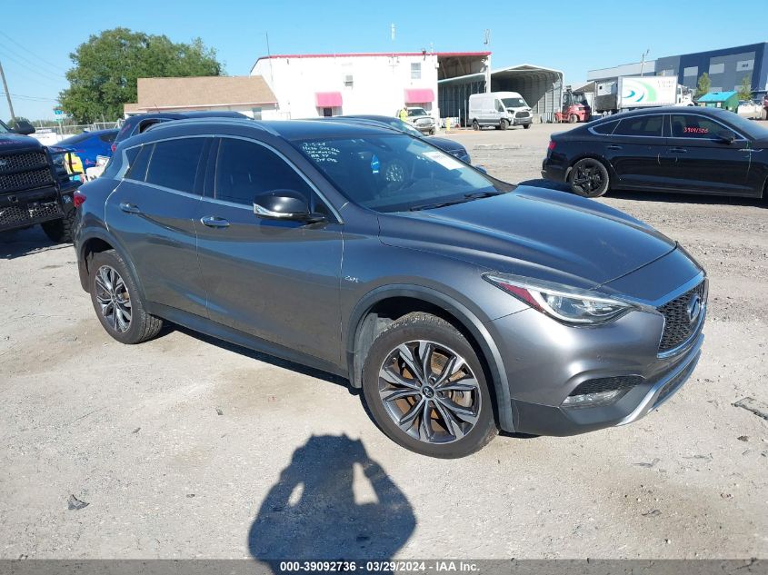 2017 INFINITI QX30 PREMIUM