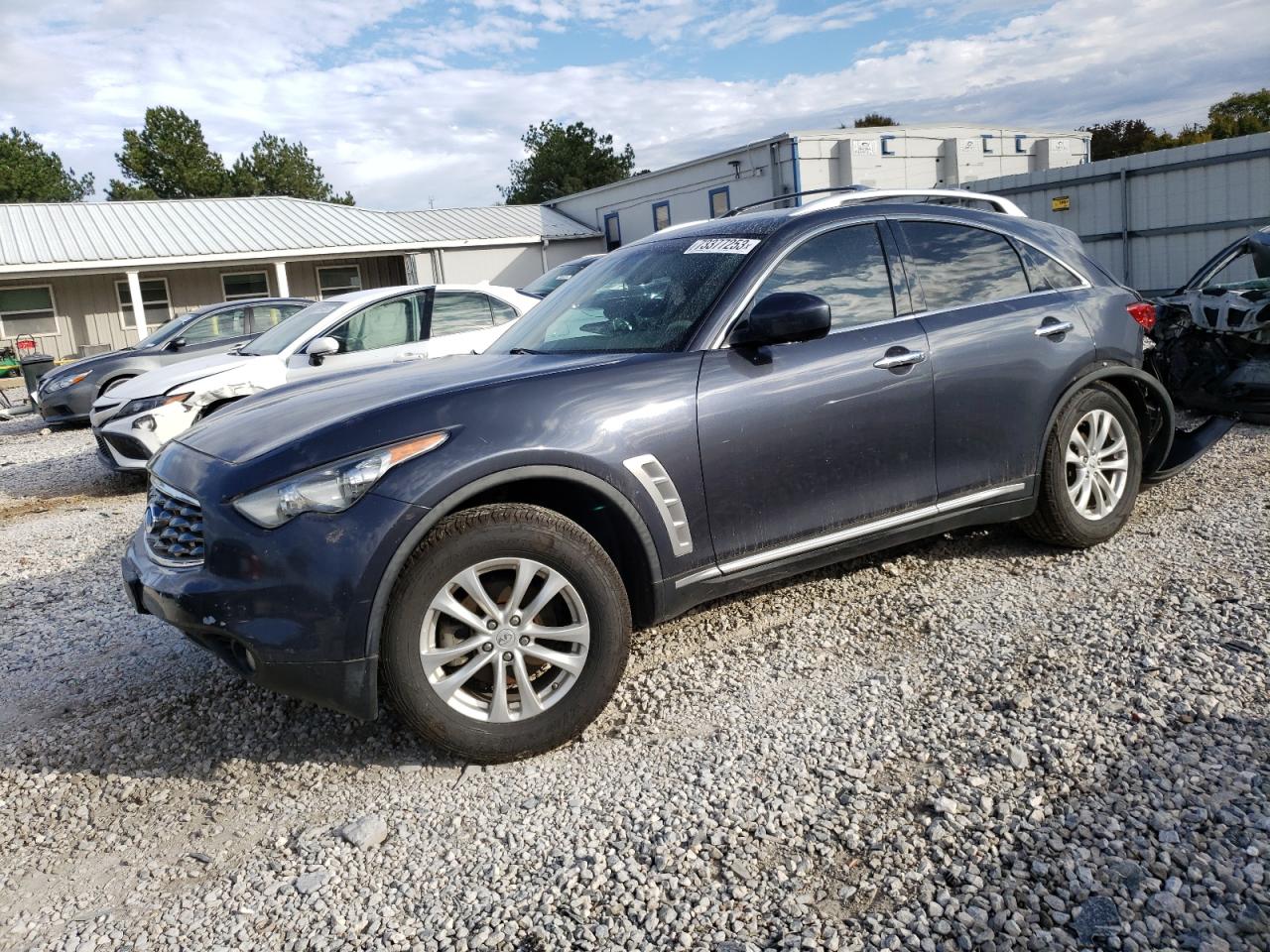 2011 INFINITI FX35