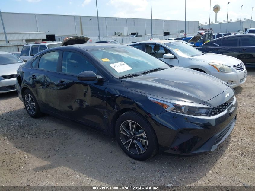 2023 KIA FORTE LXS