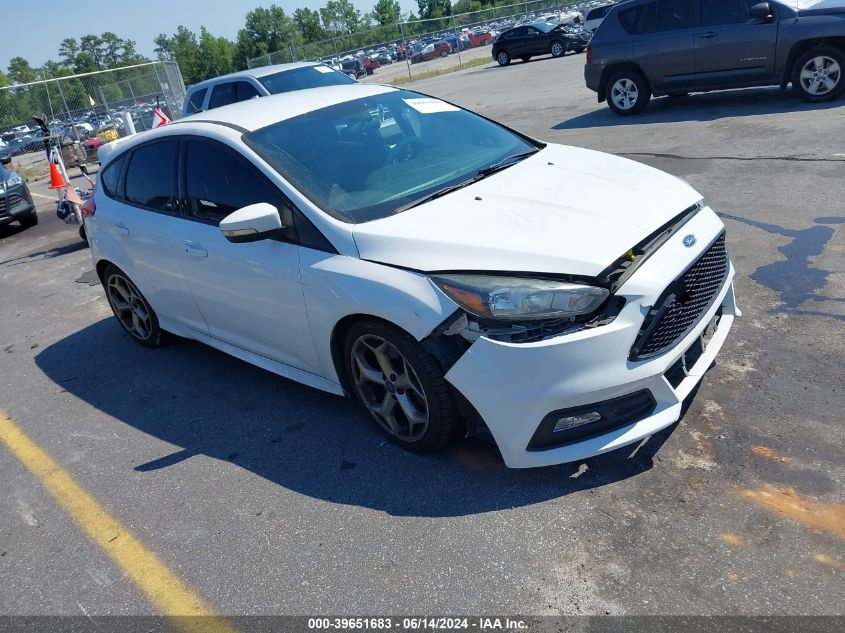 2017 FORD FOCUS ST