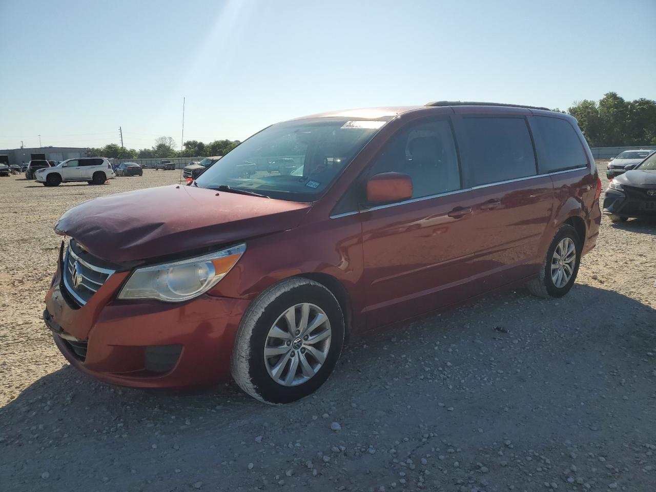 2012 VOLKSWAGEN ROUTAN SE