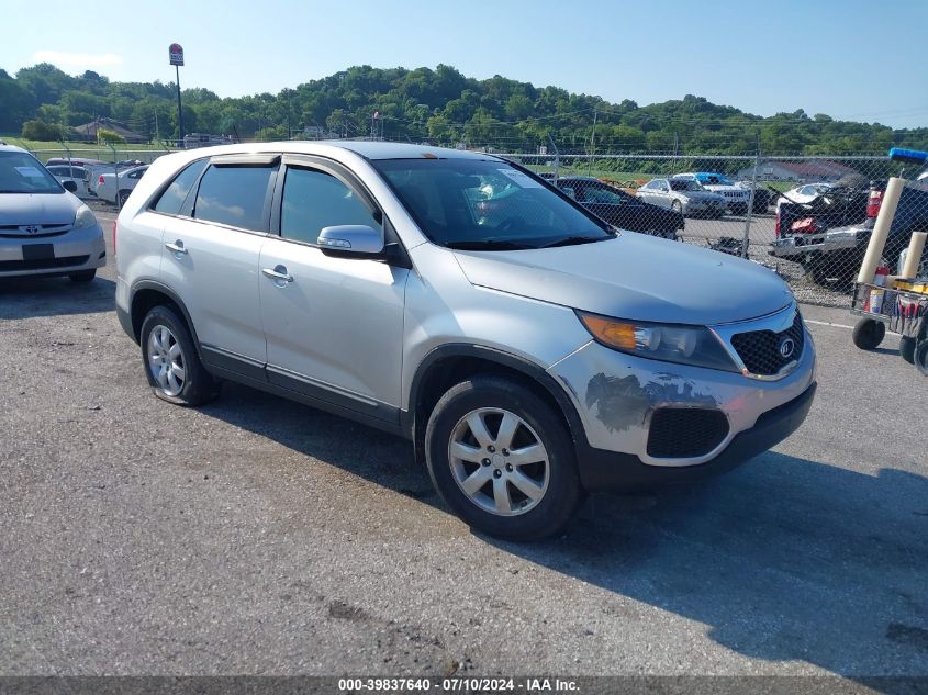 2013 KIA SORENTO LX