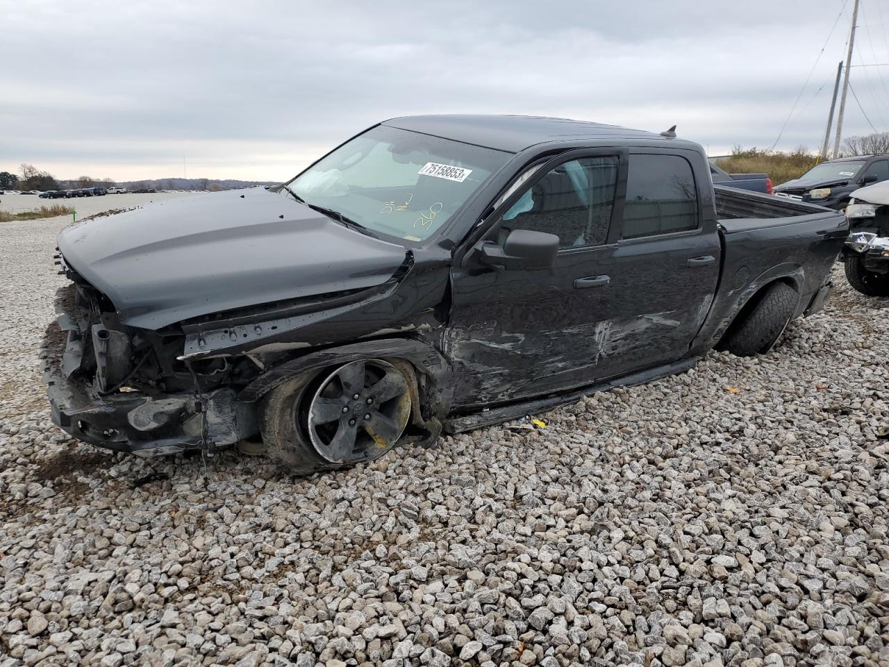 2016 RAM 1500 SLT