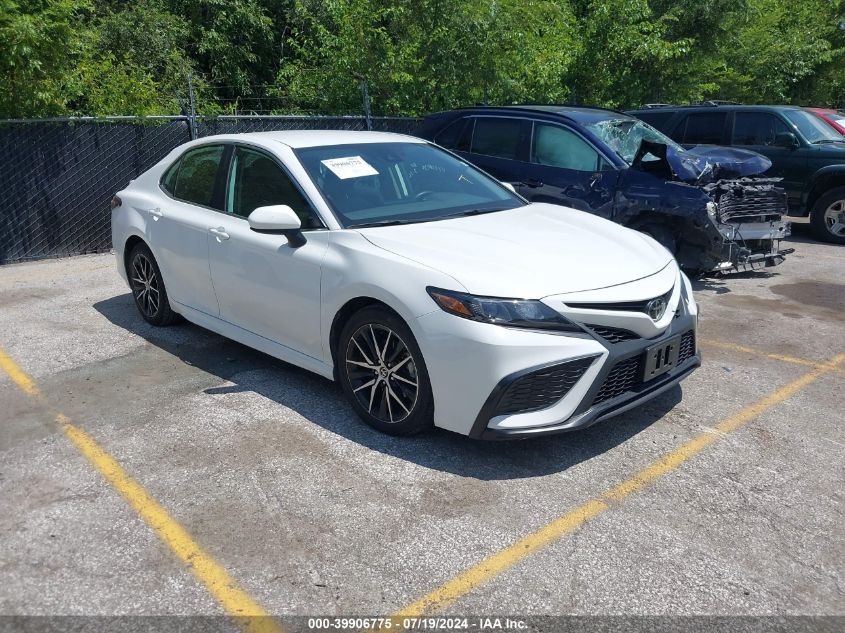 2021 TOYOTA CAMRY SE