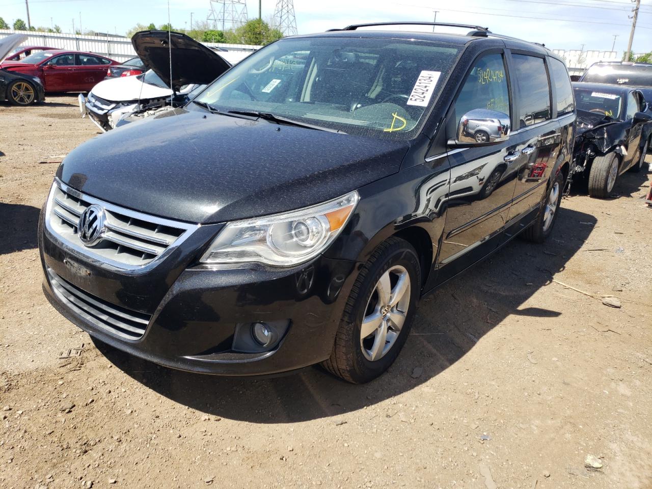 2010 VOLKSWAGEN ROUTAN SEL