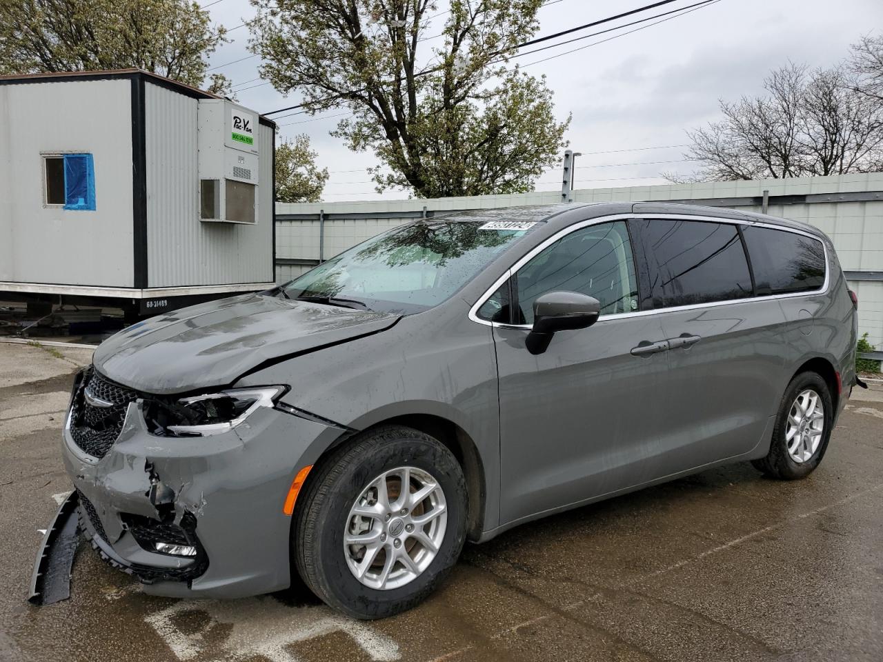 2023 CHRYSLER PACIFICA TOURING L