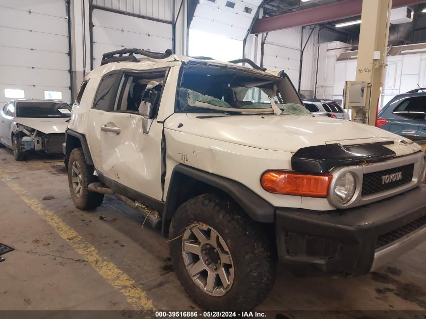 2014 TOYOTA FJ CRUISER