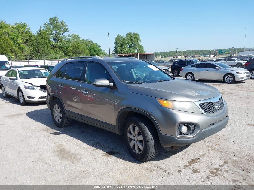 2011 KIA SORENTO LX