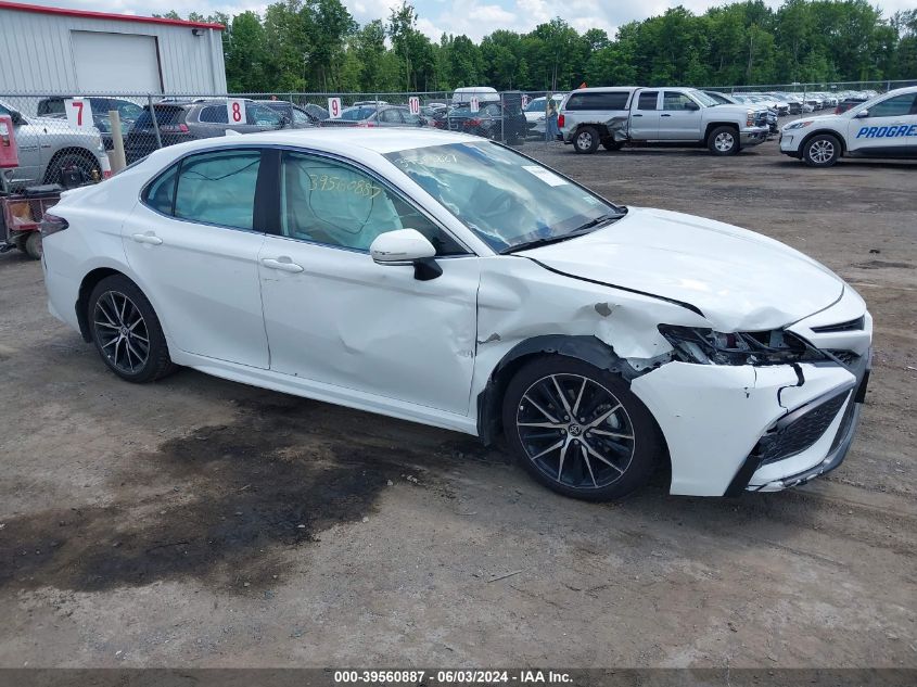 2023 TOYOTA CAMRY SE HYBRID