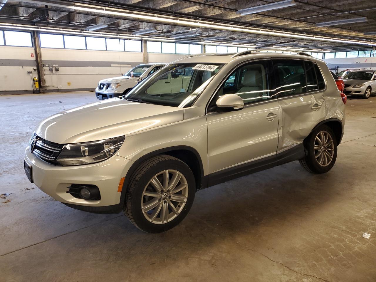 2012 VOLKSWAGEN TIGUAN S