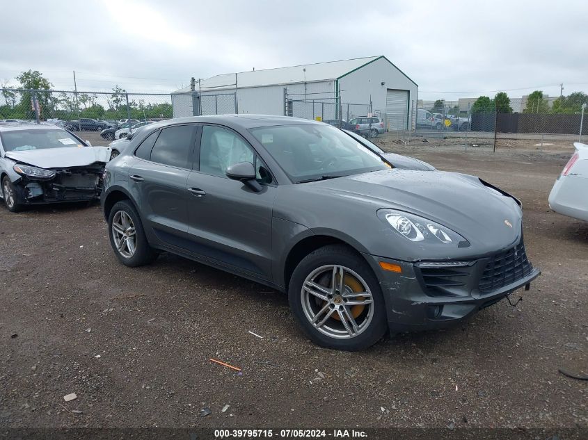 2018 PORSCHE MACAN