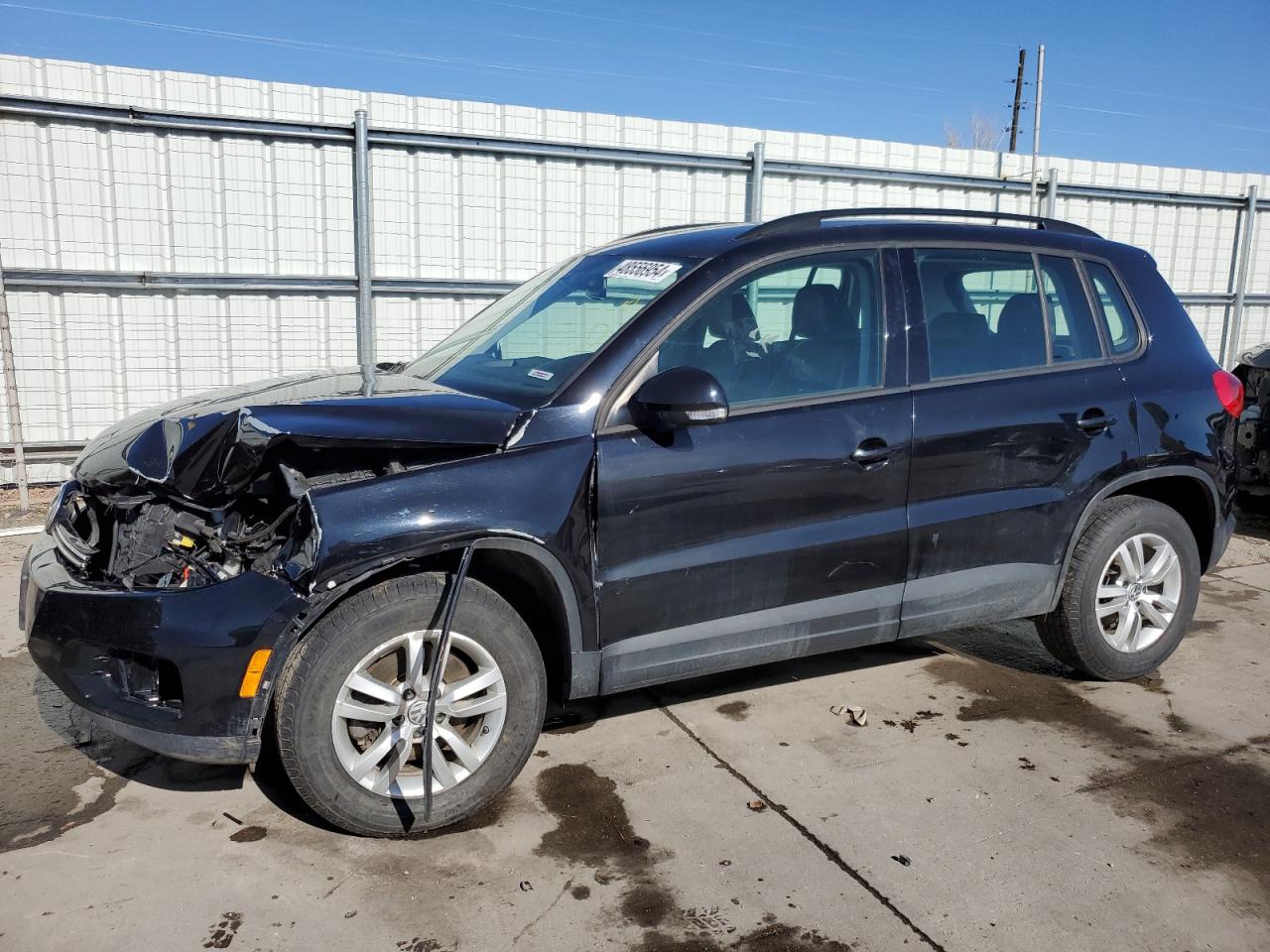 2016 VOLKSWAGEN TIGUAN S