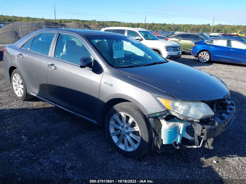 2012 TOYOTA CAMRY HYBRID XLE