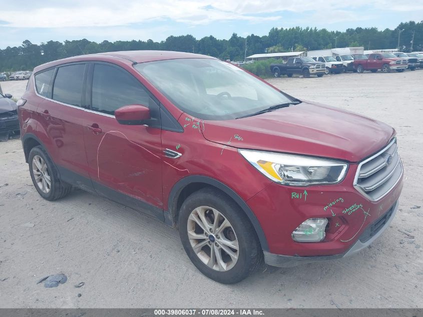 2017 FORD ESCAPE SE