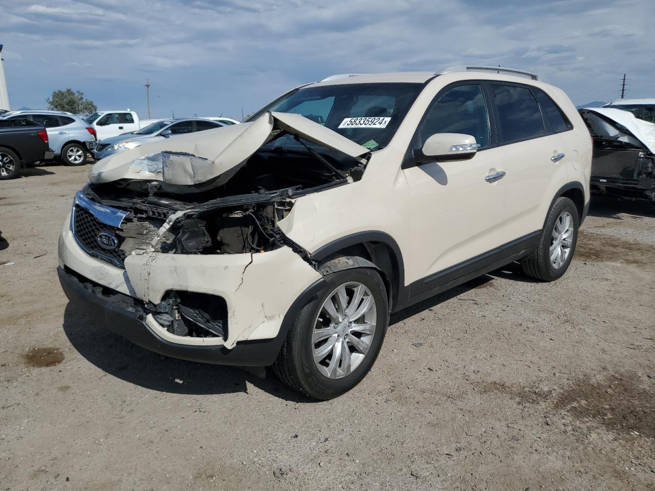 2011 KIA SORENTO BASE