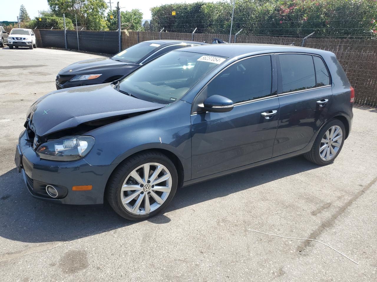 2013 VOLKSWAGEN GOLF