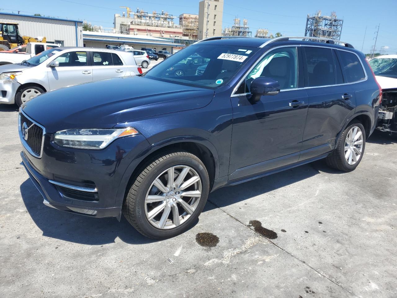 2017 VOLVO XC90 T6