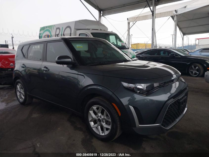 2023 KIA SOUL LX