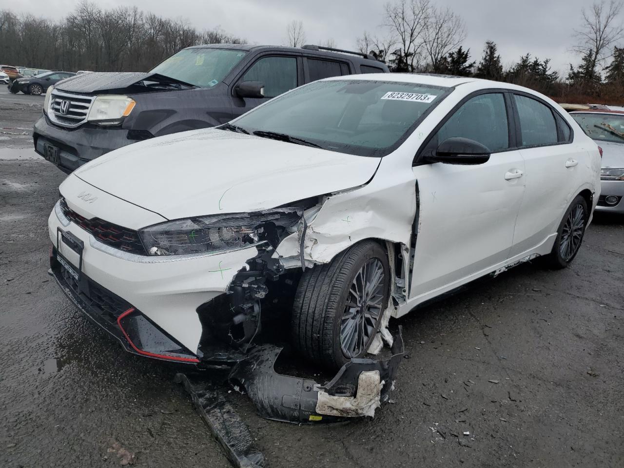 2023 KIA FORTE GT LINE