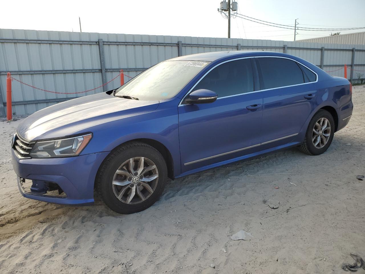 2016 VOLKSWAGEN PASSAT S