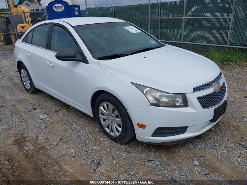 2011 CHEVROLET CRUZE LS