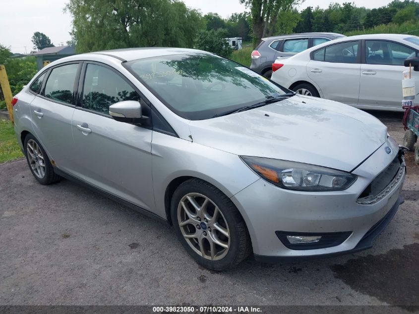 2015 FORD FOCUS SE