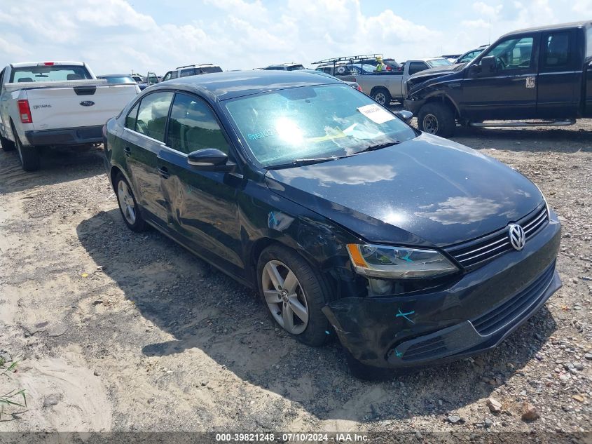 2013 VOLKSWAGEN JETTA 2.0L TDI