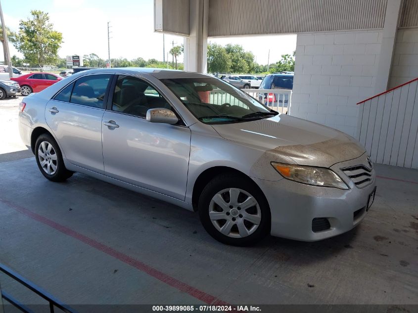 2011 TOYOTA CAMRY LE